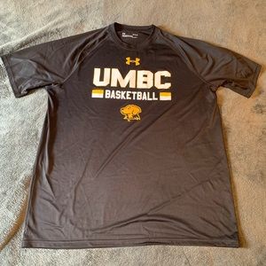 Under Armor UMBC Basketball Shirt Size Large